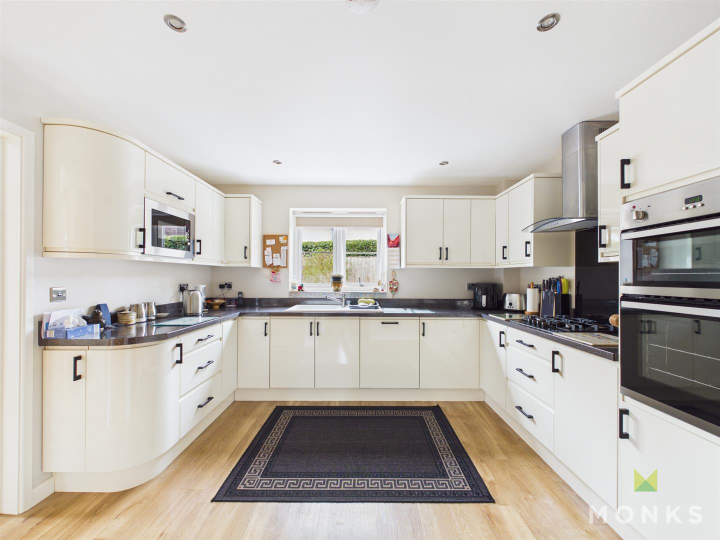 28 Leek Street, Shrewsbury, SY4 5EP For Sale